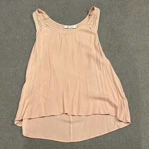 mauve tank top